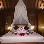 Bumbung Sari Villa