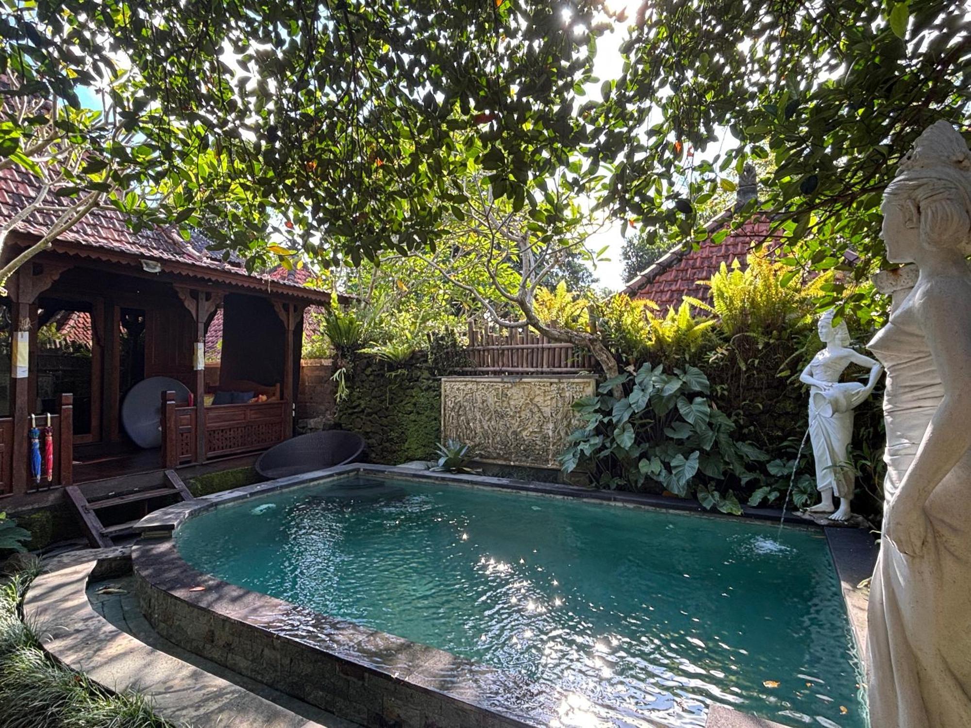 Bumbung Sari * Ubud (Bali)